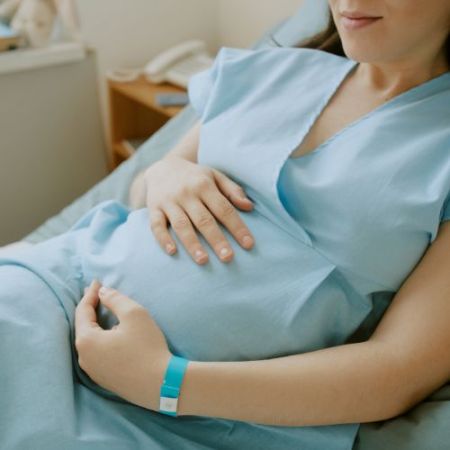 Γιατί η λεχώνα πρέπει να σαραντήσει πριν να βγει από το σπίτι